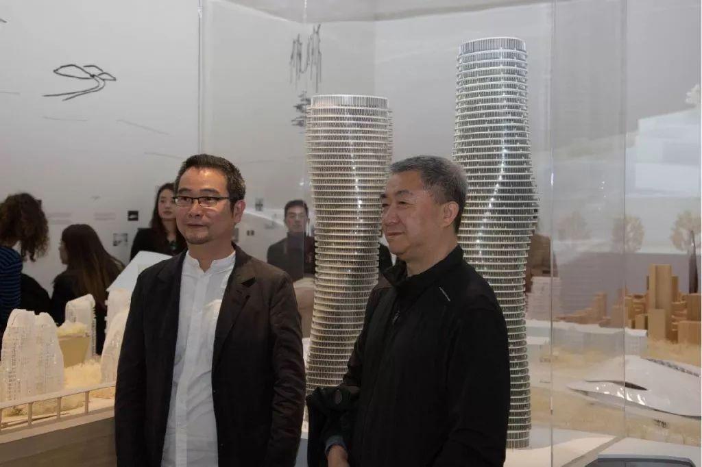 马岩松，一个陌生北京男人在巴黎的登场