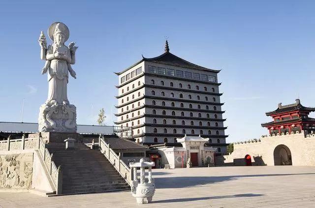15年前，中国土豪斥资3个亿，在瑞典建了个“中国城”