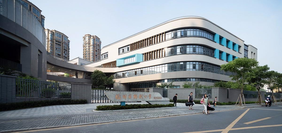 杭州市胜利小学新城校区及附属幼儿园 / 浙江大学建筑设计研究院有限公司