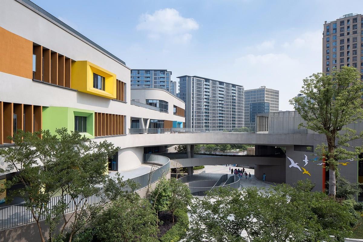 杭州市胜利小学新城校区及附属幼儿园 / 浙江大学建筑设计研究院有限公司