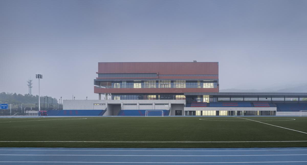 南京外国语学校方山校区 / GLA建筑设计