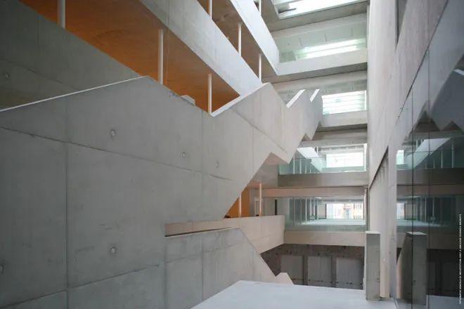 2020年普利兹克建筑奖揭晓：伊冯·法雷尔 & 谢莉·麦克纳马拉