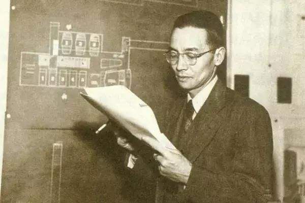 我给建筑史教科书所有建筑师编了号：TMBDT总榜