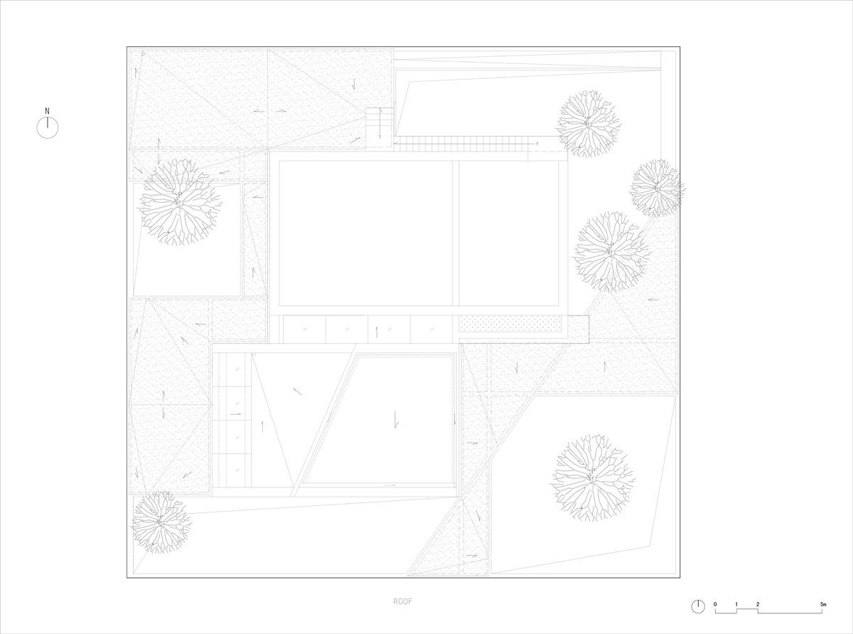 q5 ROOF_调整大小.jpg