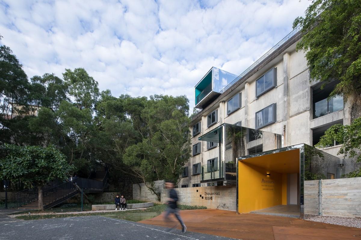 漫步空间的营造——深圳明德学院 / 源计划建筑师事务所