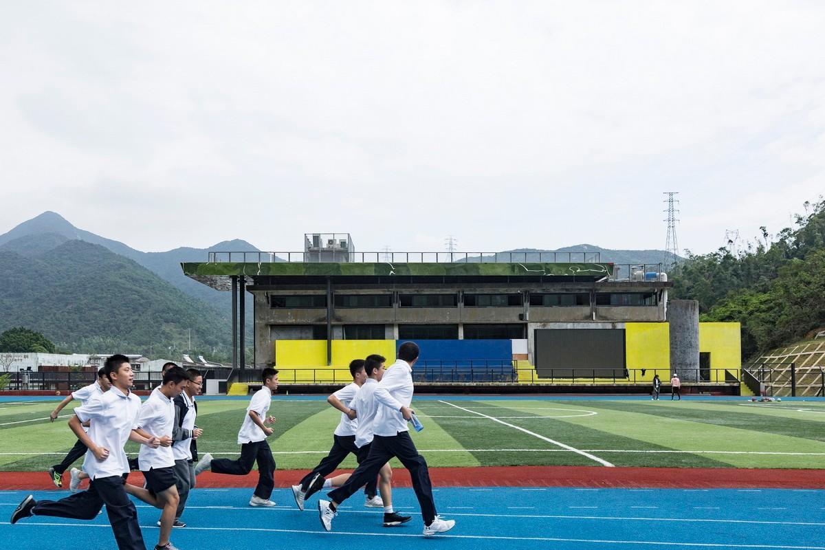 漫步空间的营造——深圳明德学院 / 源计划建筑师事务所