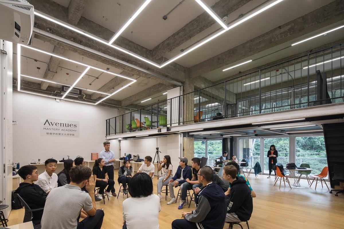 漫步空间的营造——深圳明德学院 / 源计划建筑师事务所