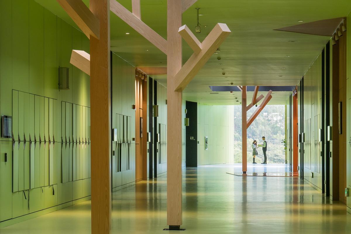c96 -Central_hallway_©Zhang_Chao_调整大小.jpg