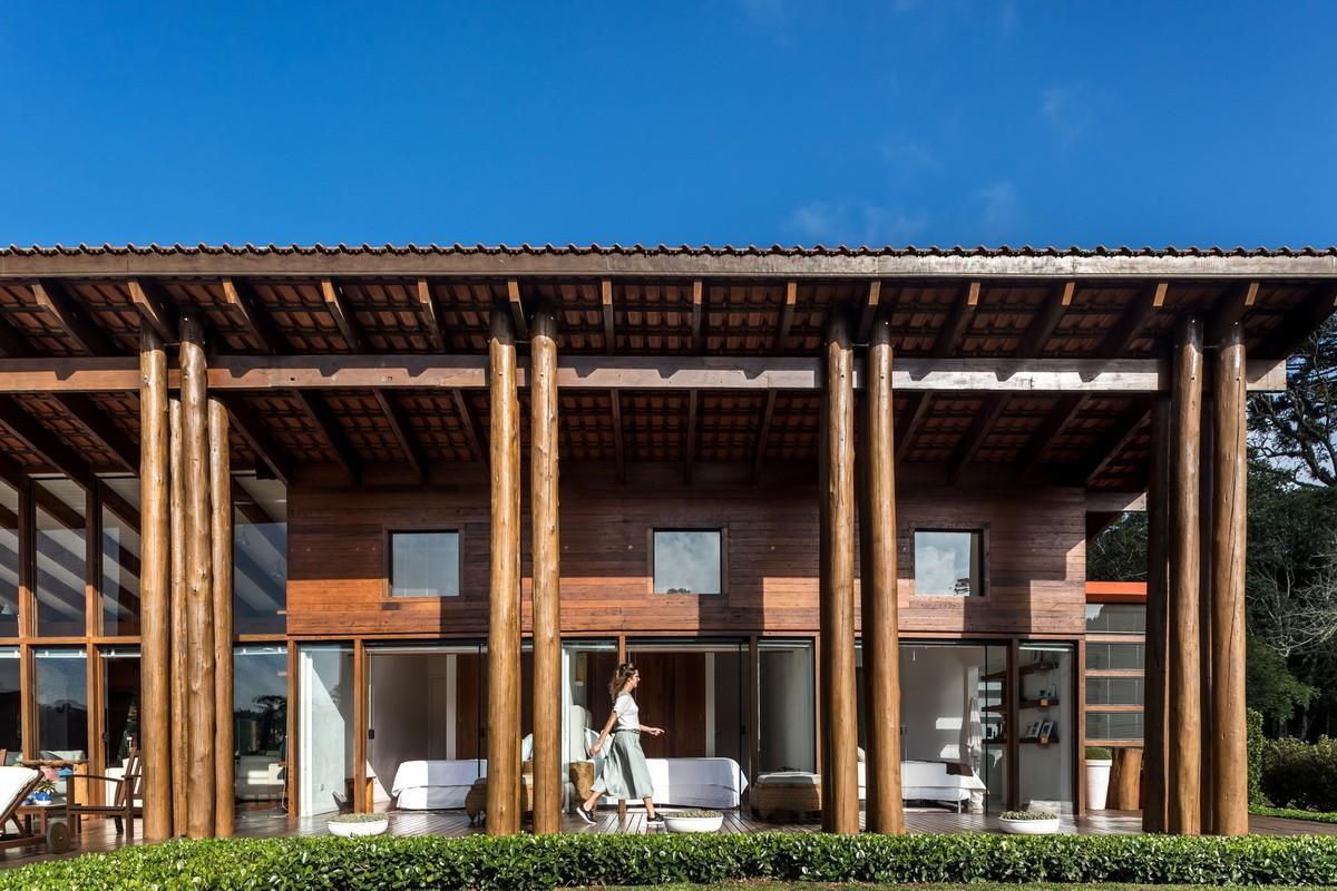 巴西松木屋，木材的传承与再利用 / Canalli Arquitetura