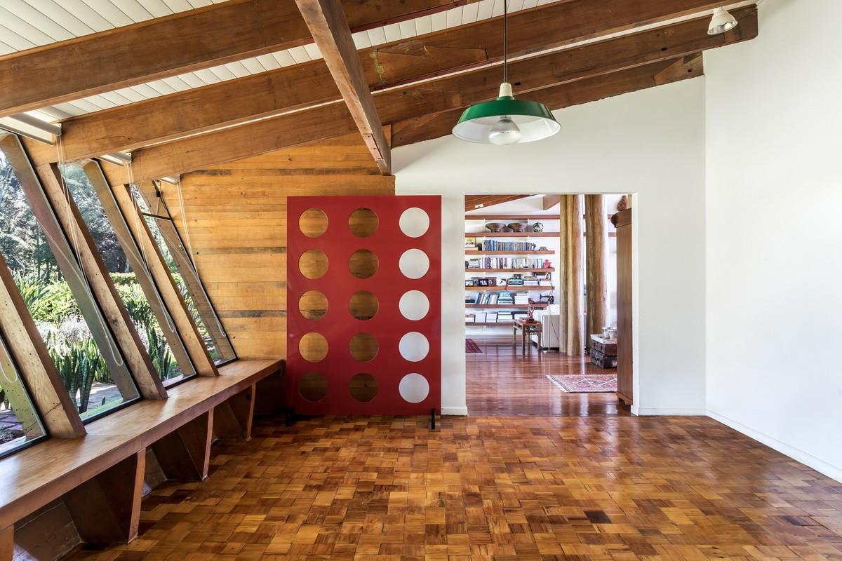 巴西松木屋，木材的传承与再利用 / Canalli Arquitetura