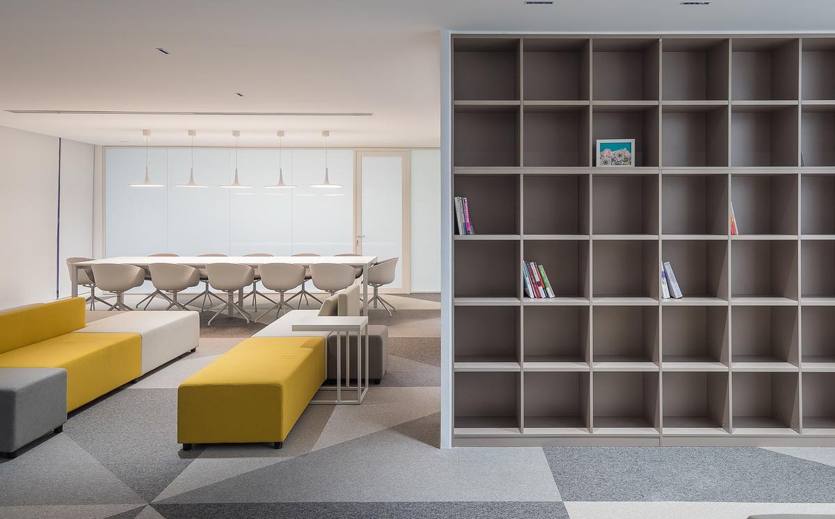 07-阅读区 Reading area ©张超_调整大小.jpg