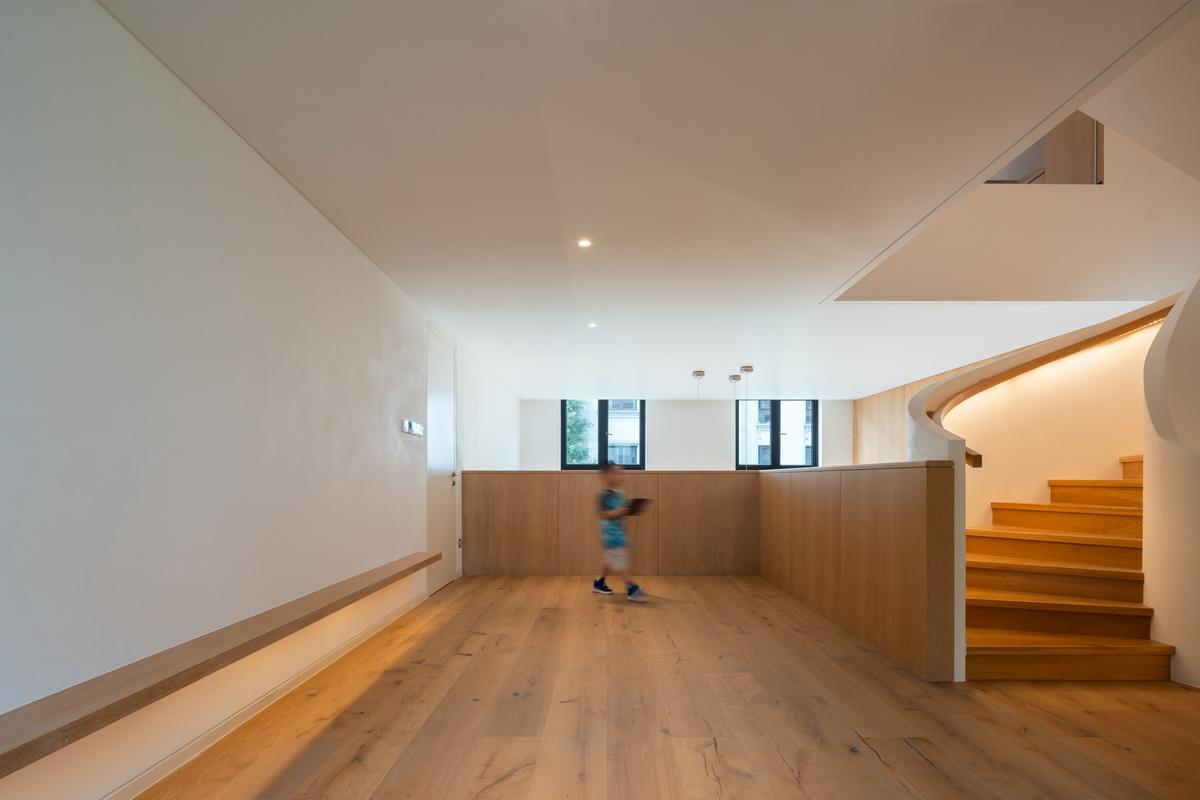 静谧而温暖的空间，杭州 Spiral Villa / 堤由匡建筑设计工作室