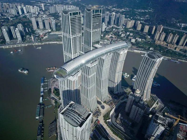 来福士广场“横向摩天大楼”：现象级景点的幕后故事