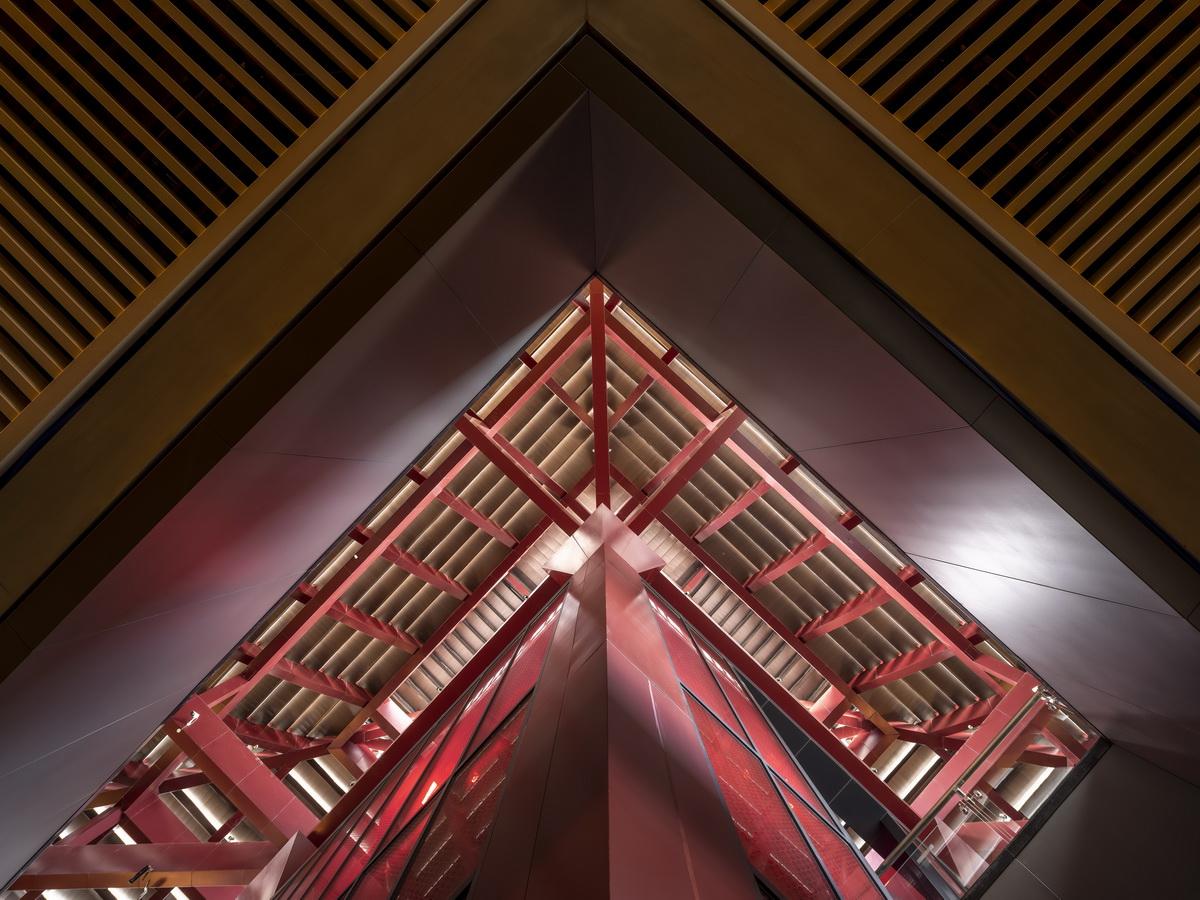 15 南汉二陵博物馆室内空间©战长恒_调整大小.jpg