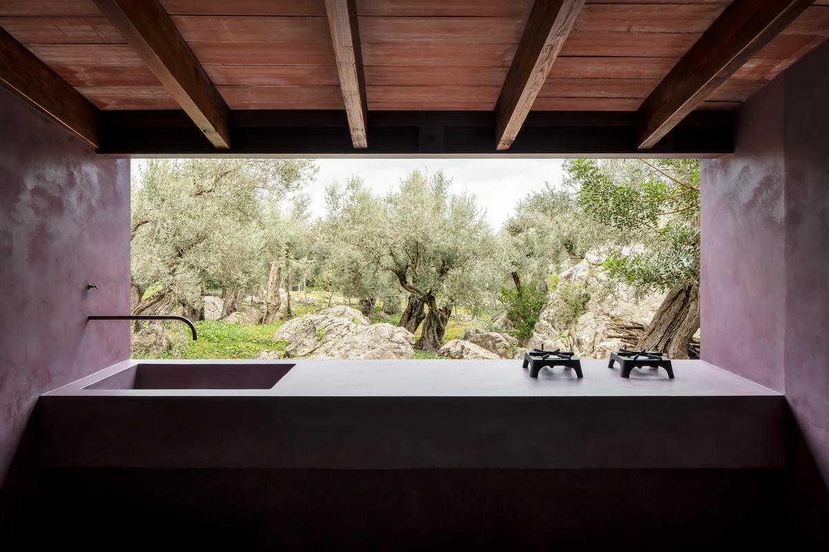 olive-houses-interiors-spain-mar-plus-ask-architecture_dezeen_2364_col_8_调整大小.jpg