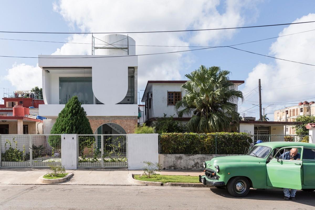 哈瓦那“U”字屋 / Albor Arquitectos