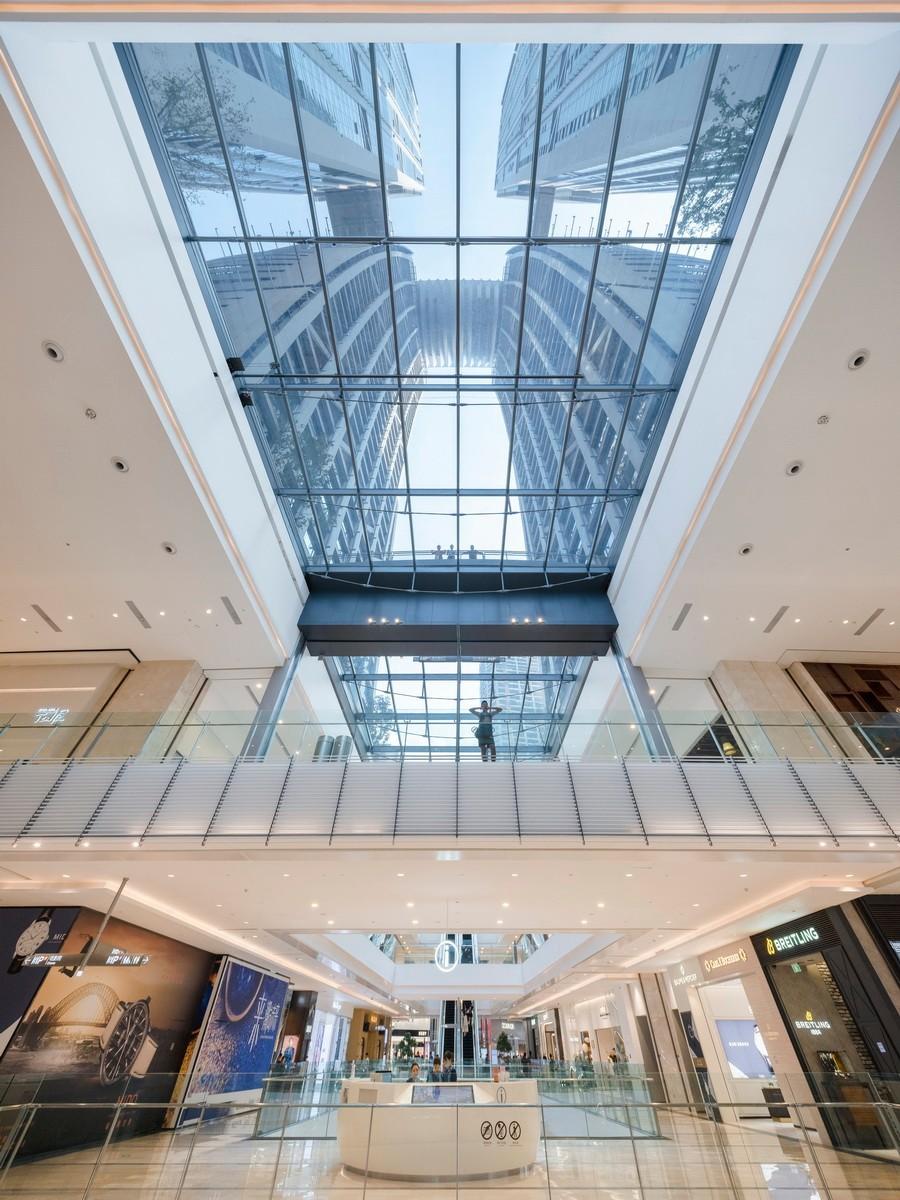 城市封面级新地标——重庆来福士 / 萨夫迪建筑事务所