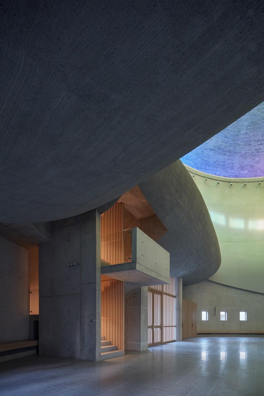 捷克彩虹教堂“Beatified Restituta” / Atelier Stepan