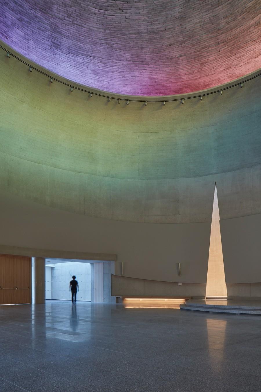 捷克彩虹教堂“Beatified Restituta” / Atelier Stepan