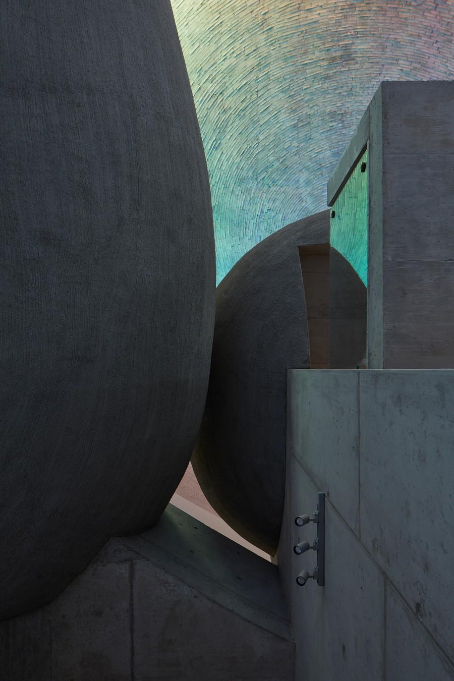 捷克彩虹教堂“Beatified Restituta” / Atelier Stepan