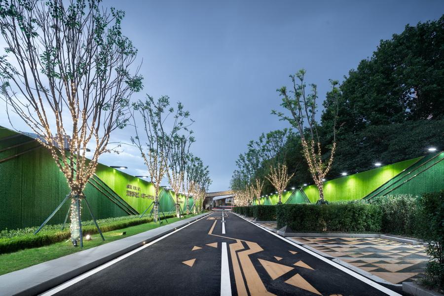 武汉万科城市之光展示中心 / 上海天华建筑设计