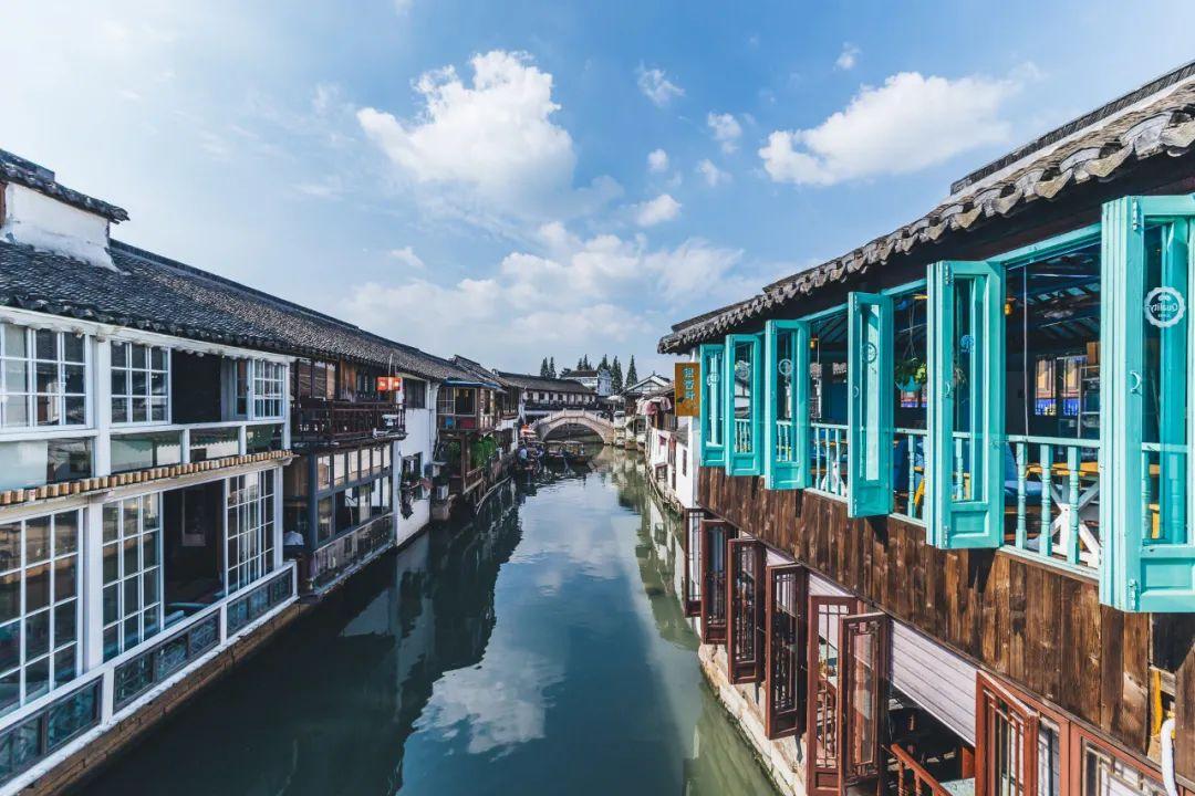 比“上海名媛”更会拼的，大概就是中国的建筑