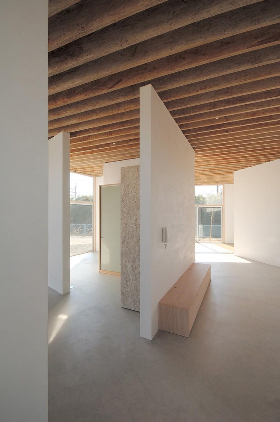 日本“L”型墙住宅 / 宮晶子建筑工作室