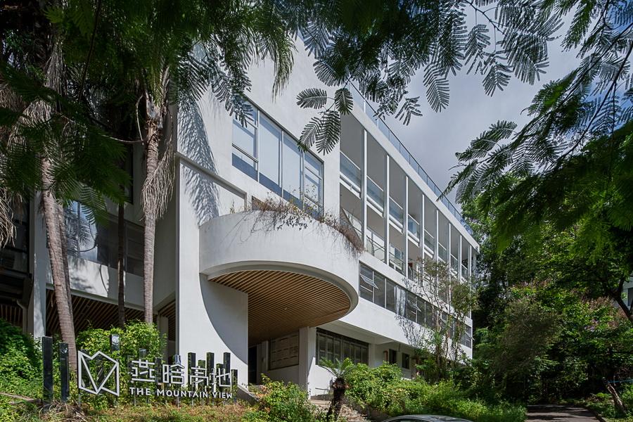 19 建筑东立面 ©张超_调整大小.jpg