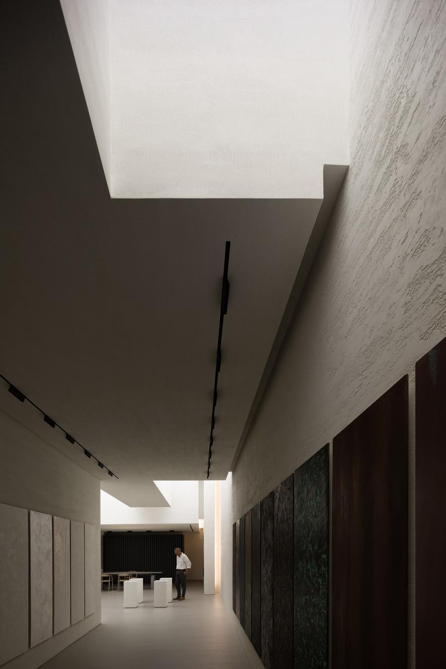 ANBONG HOME 艺术涂料展厅 / 艾克建筑设计