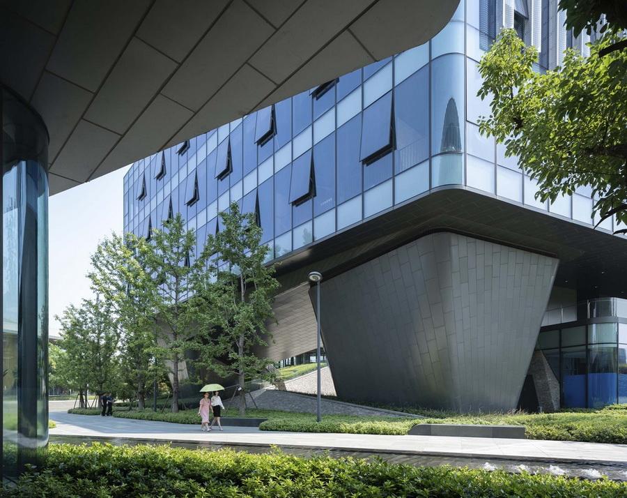 南京生态科技岛新纬壹科技园区 / NBBJ