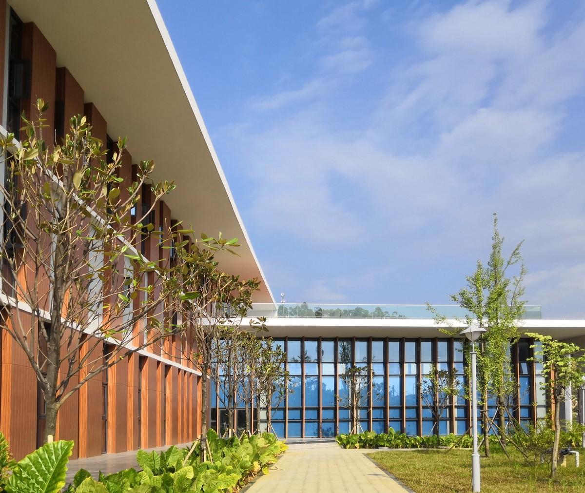 广西贺州市.平桂档案馆——简洁至上 / 广西中盛建筑设计有限公司