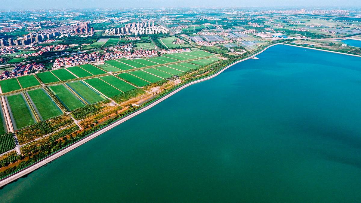 1-项目远景鸟瞰_调整大小.jpg