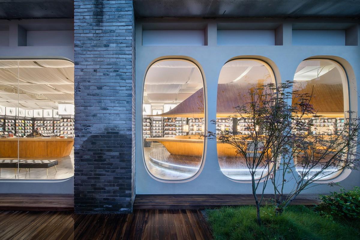 古腾堡星汉书店：场景空间的营造 / 未韬建筑