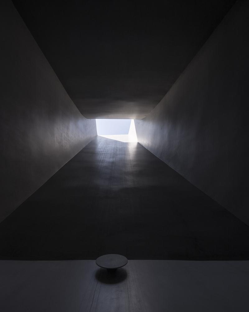 自卑礼堂 / 礽建筑