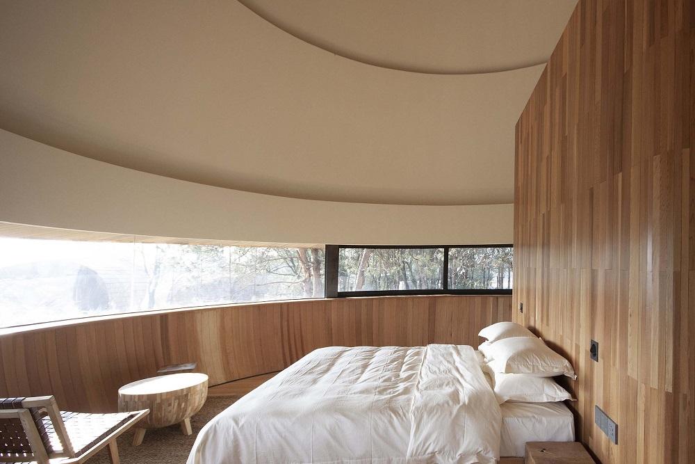 蘑菇木屋 / 休耕建筑