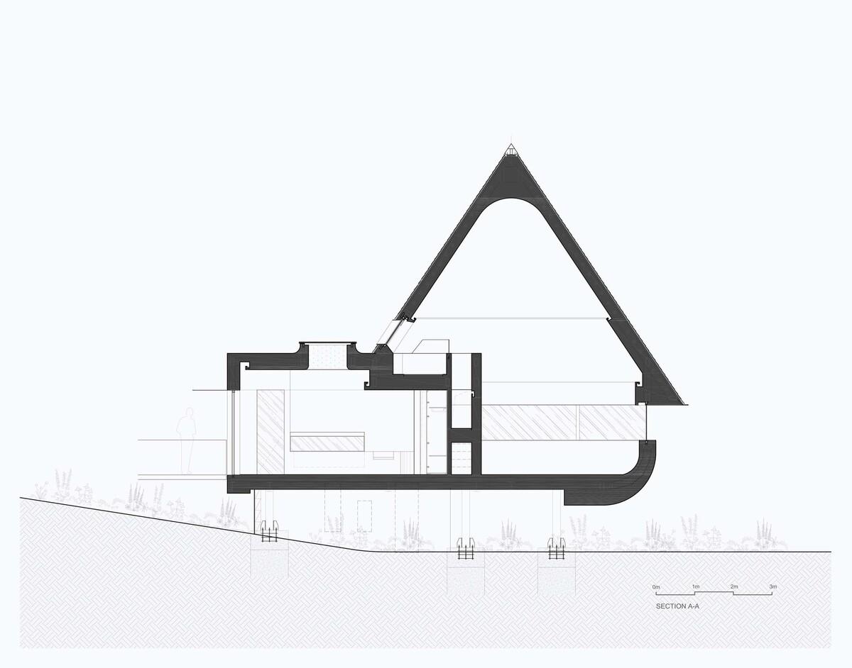 蘑菇木屋 / 休耕建筑