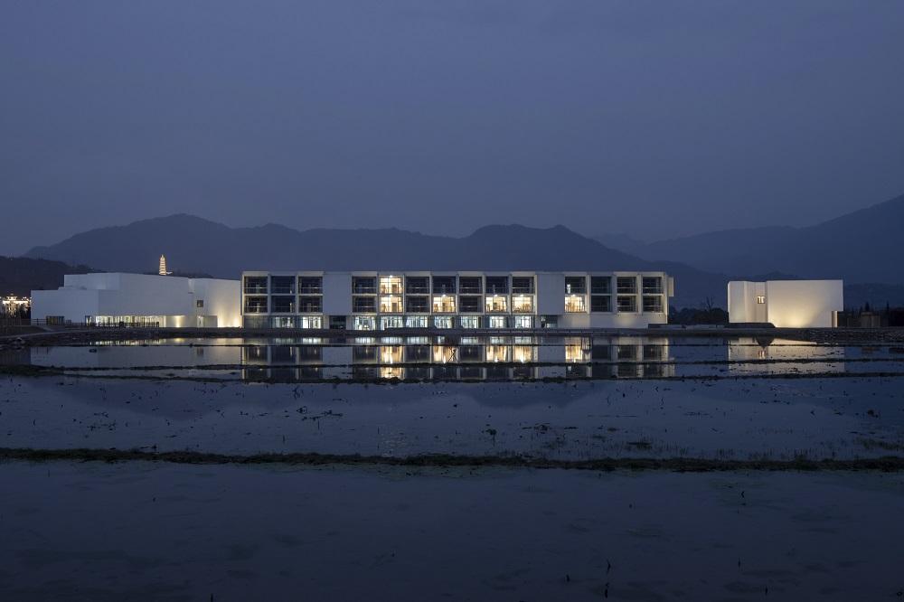 荥窑砂器综合体，厚重感对话砂器文化 / a9a建筑设计事务所