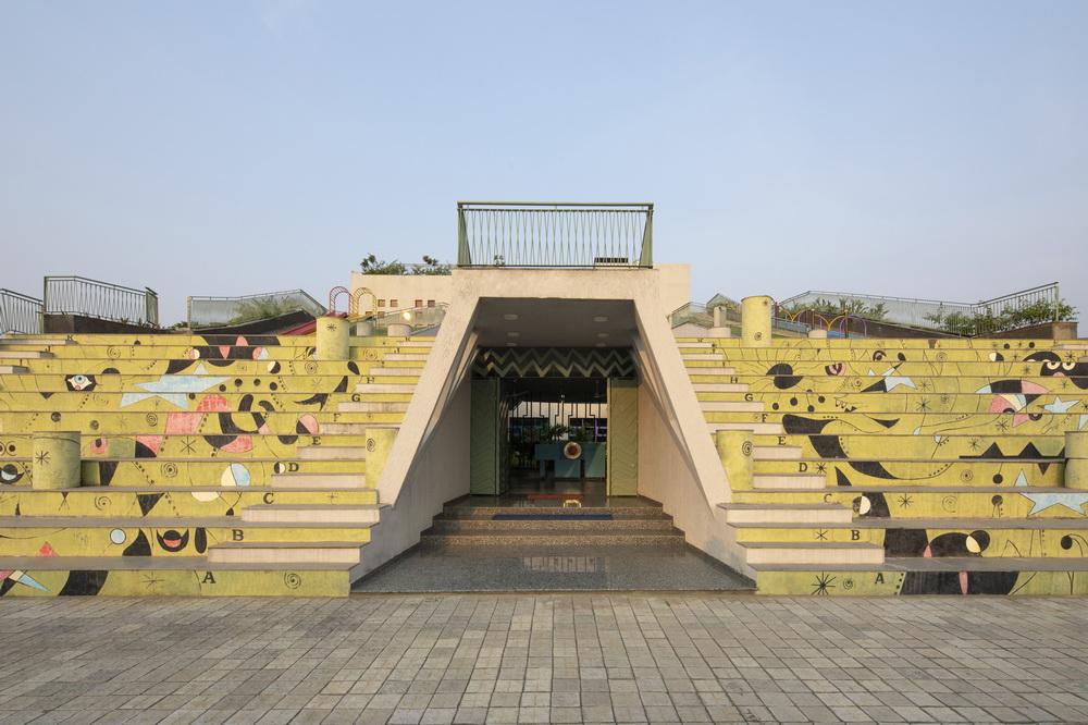 灵感来源于动画片里的三角奶酪！/SferaBlu Architects