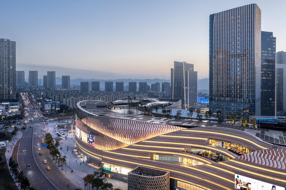 香港置地重庆光环The Ring购物公园——PHA湃昂国际建筑设计
