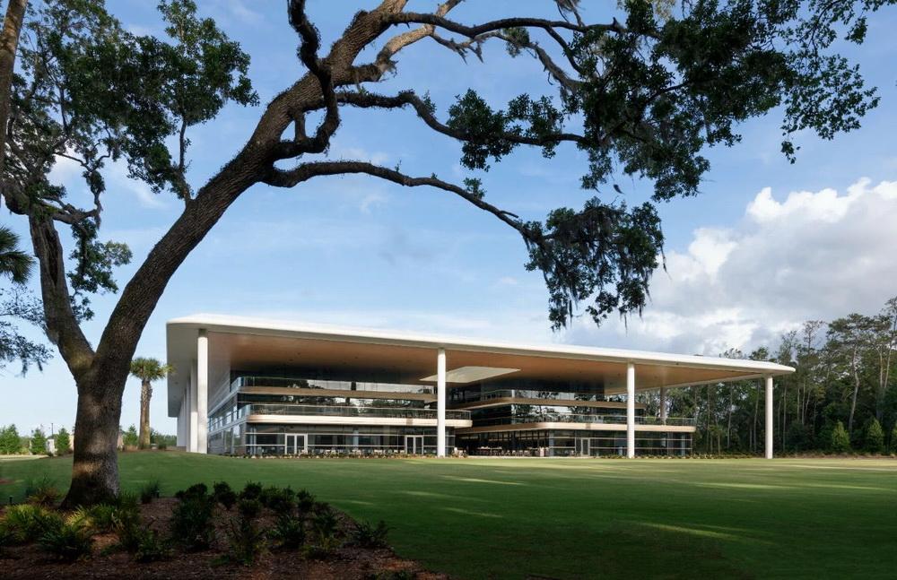 美国PGA巡回赛总部 / 福斯特建筑事务所