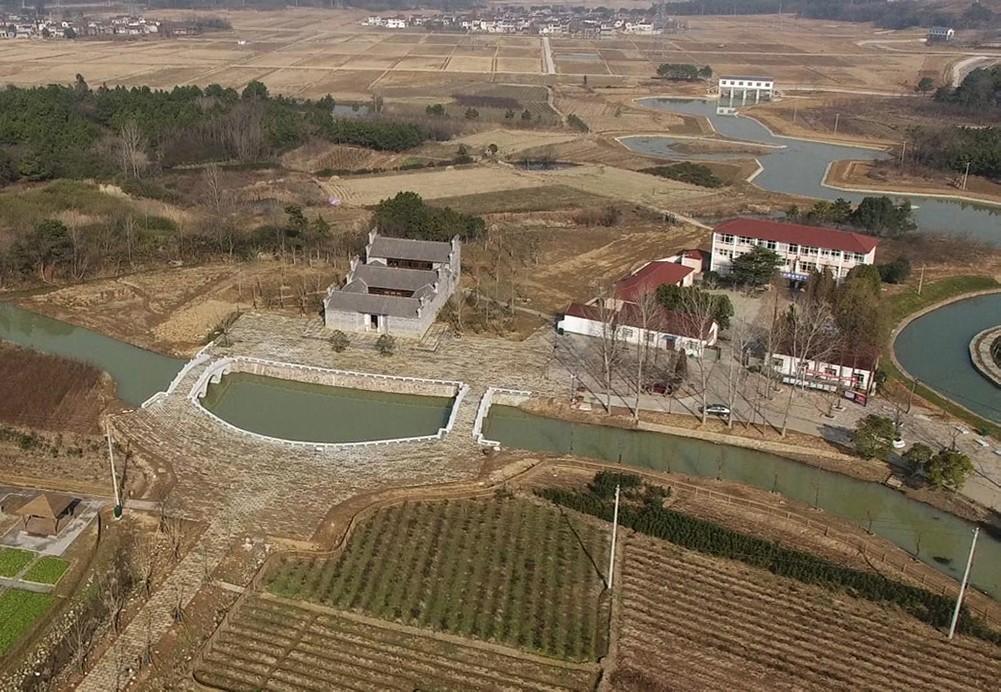 李巷村村口公共空间再生/东大院 建筑技术与艺术（ATA）工作室