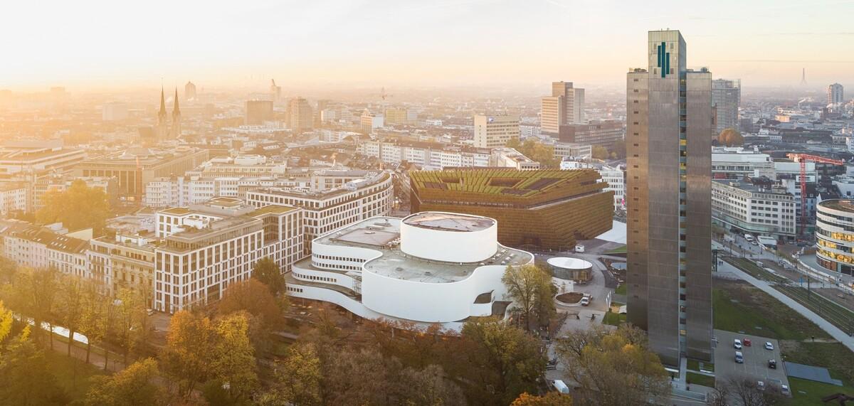 欧洲最大的绿色立面建筑 Kö-BogenII 商业综合体 / ingenhoven architects