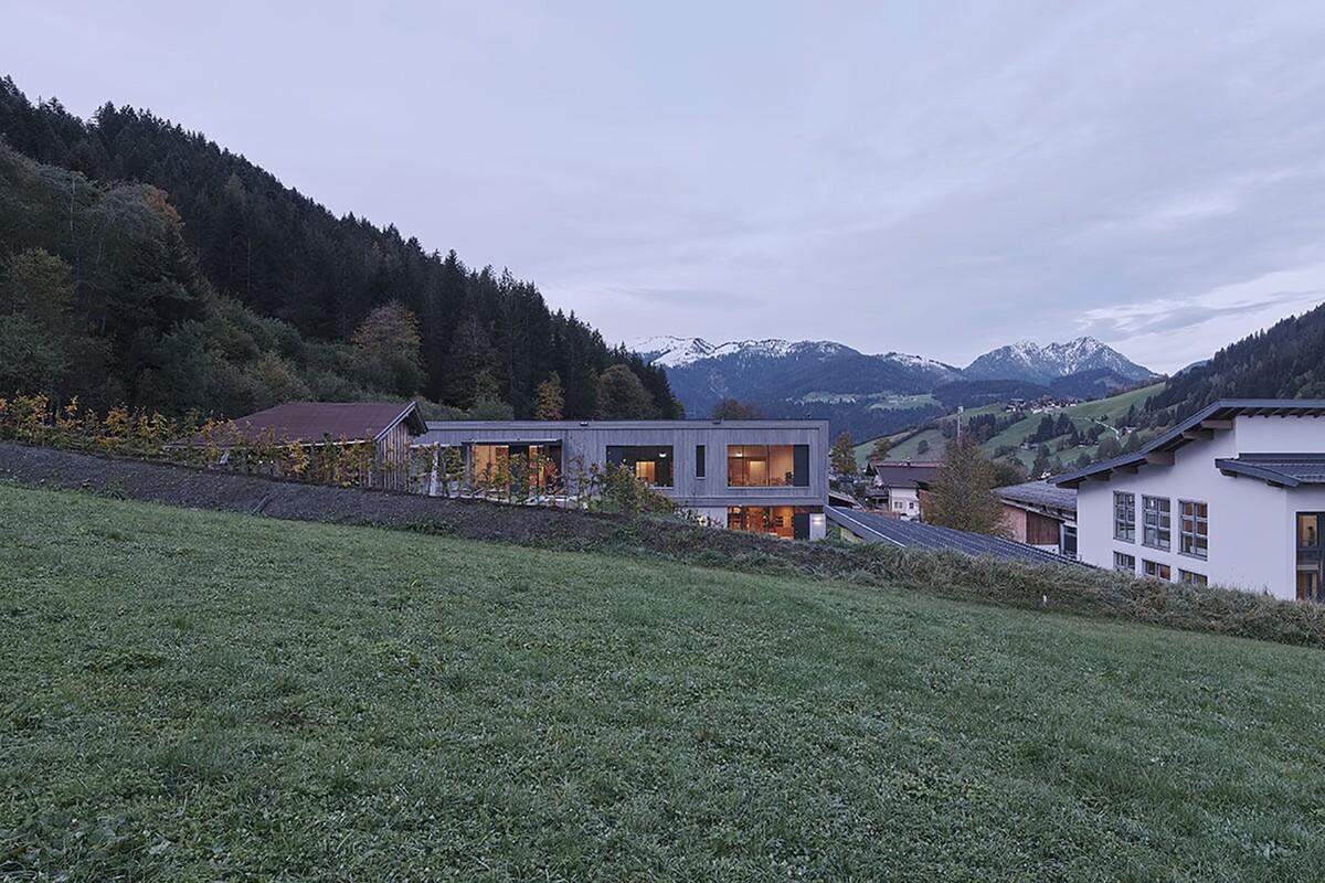 威尔德舍瑙的托儿所和日托班 / Unisono Architekten + Kraft:Werk Architektur