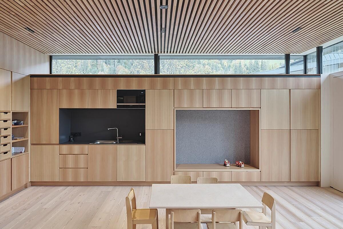 威尔德舍瑙的托儿所和日托班 / Unisono Architekten + Kraft:Werk Architektur