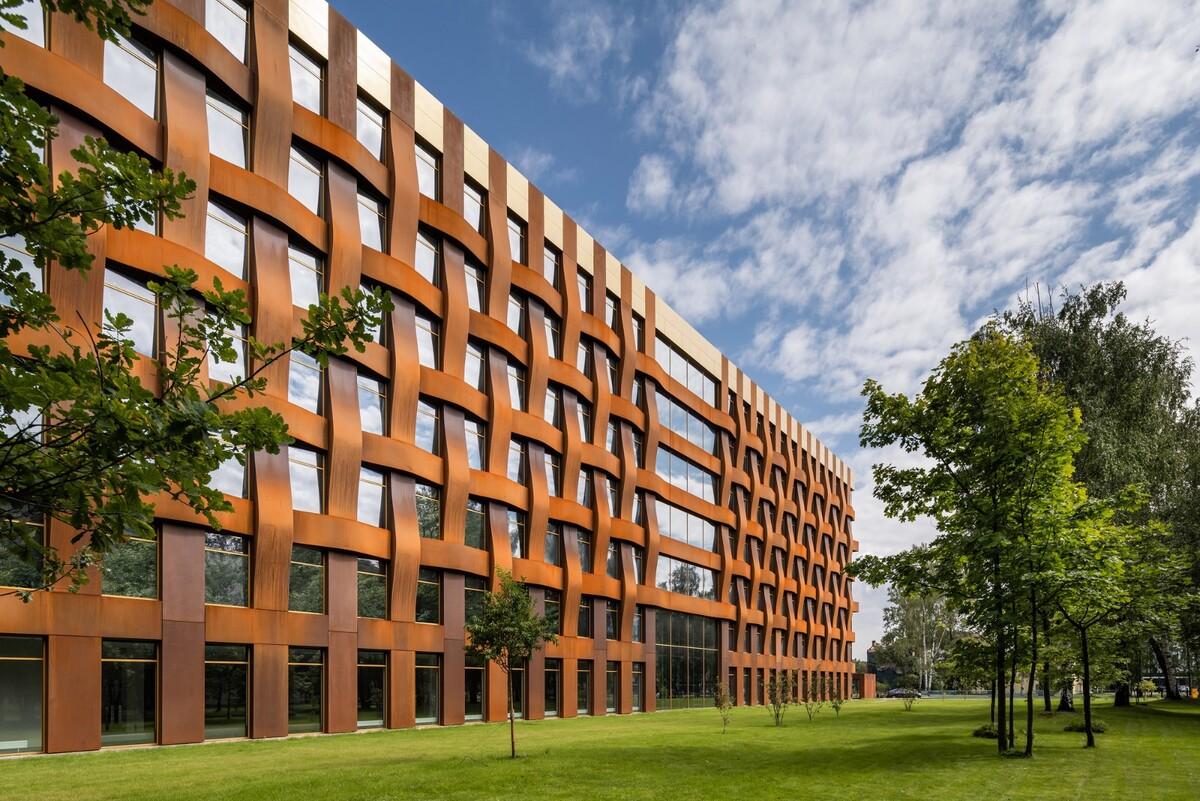 Ferrum 1 办公大楼 / Tchoban Voss Architekten