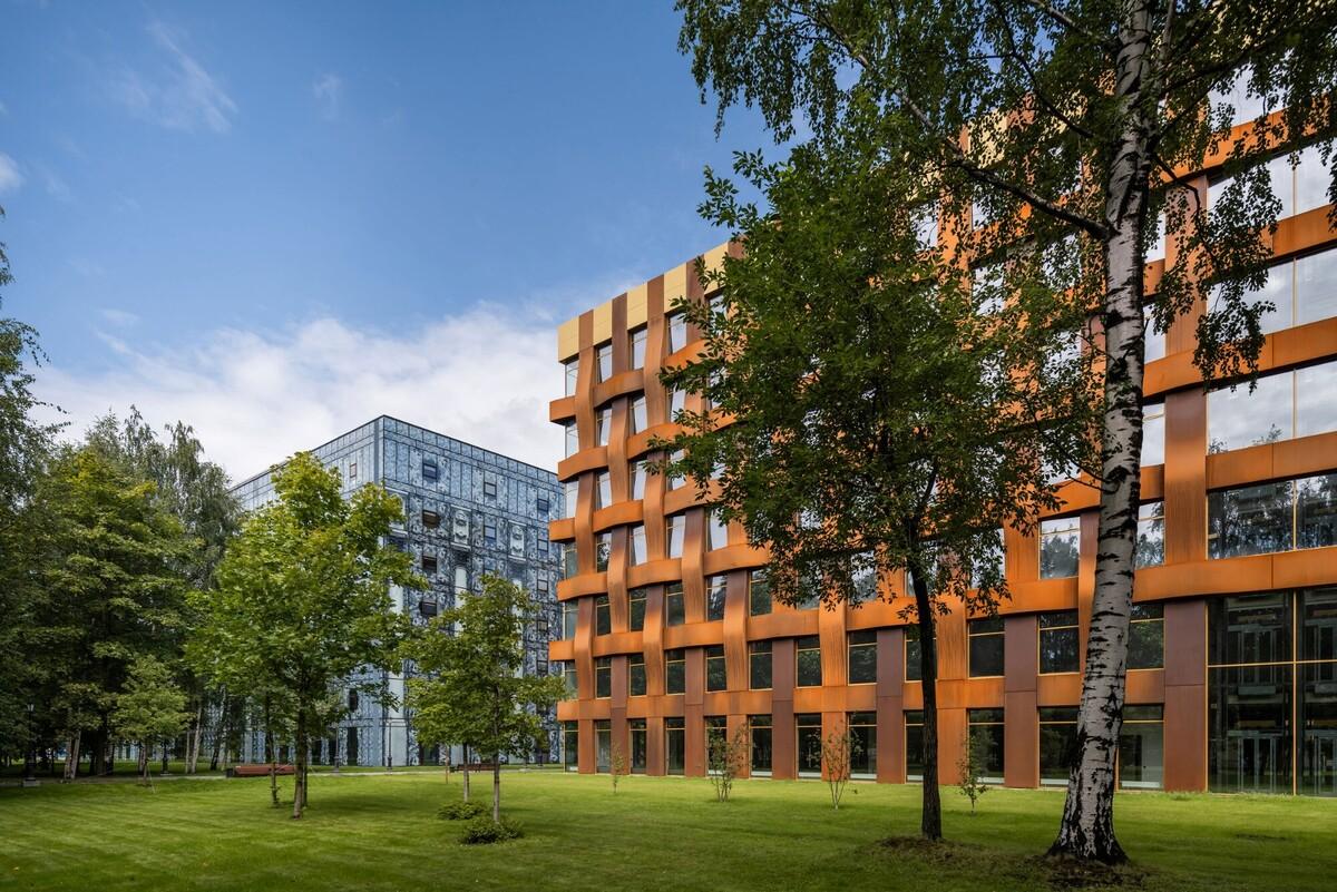 Ferrum 1 办公大楼 / Tchoban Voss Architekten