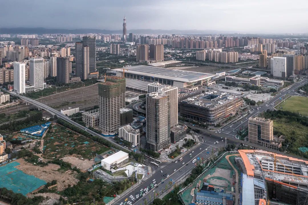 成都成华和悦广场营销中心 / 汉嘉西南院