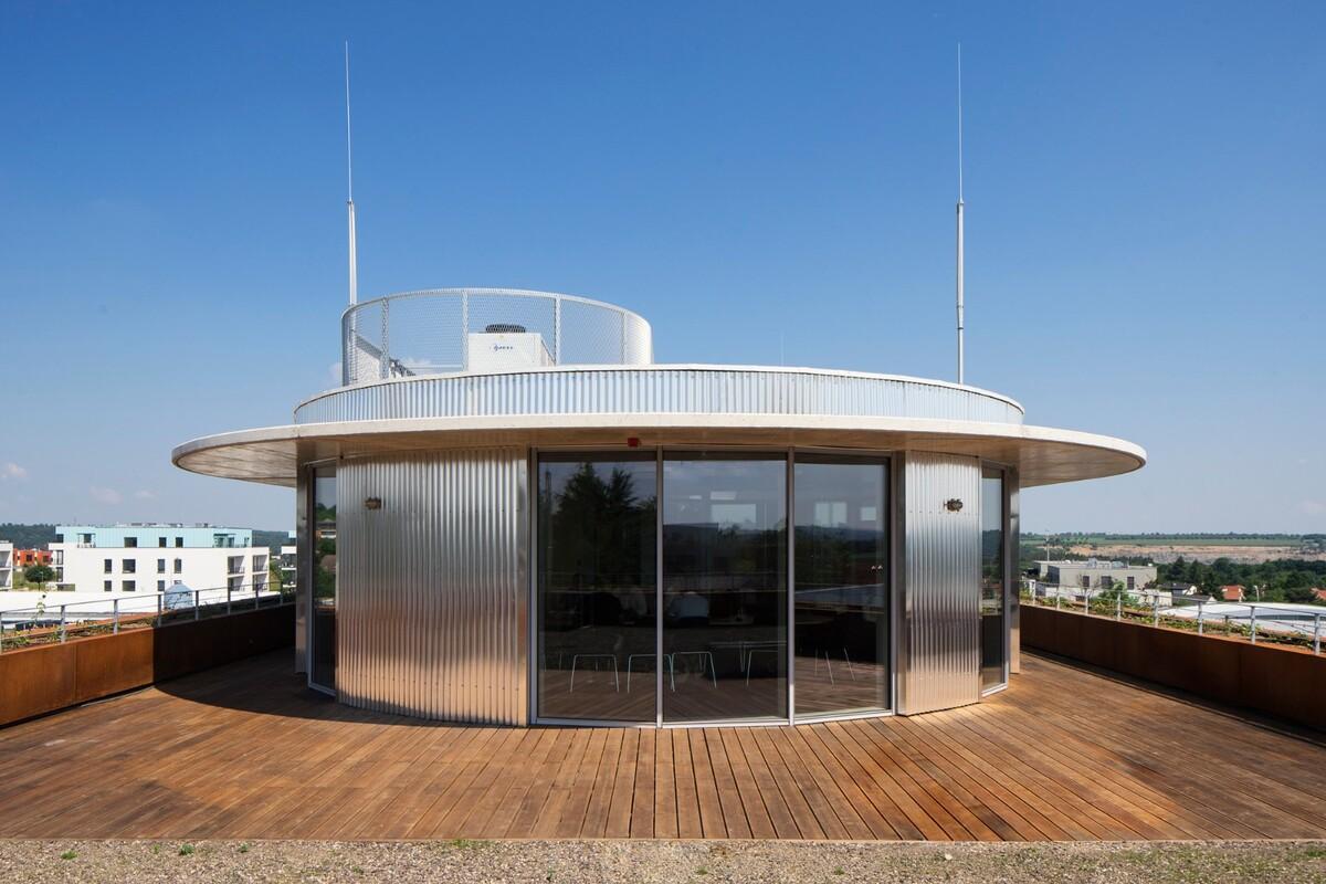 捷克POHL总部 / Rusina Frei Architekti