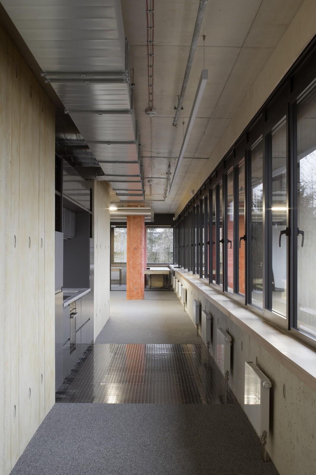 捷克POHL总部 / Rusina Frei Architekti
