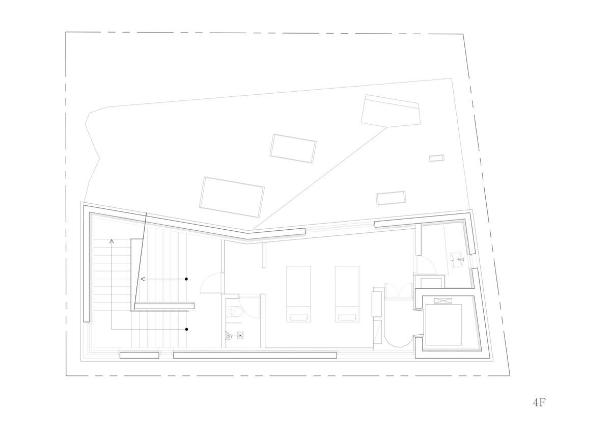 斜棱锥形混凝土建筑，Areuke 水疗中心 / Chiasmus Partners